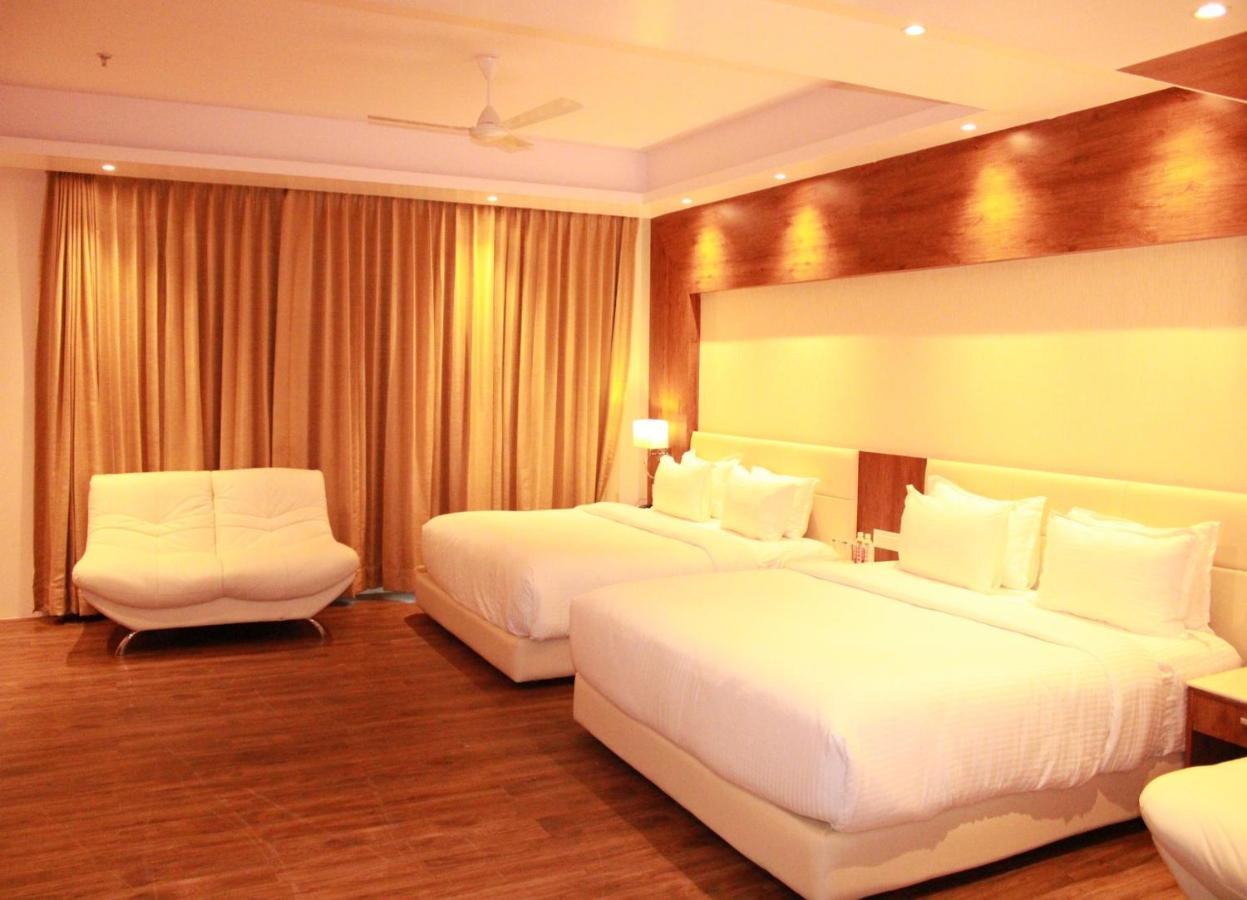 Sarovar Portico, Сомнатх Экстерьер фото