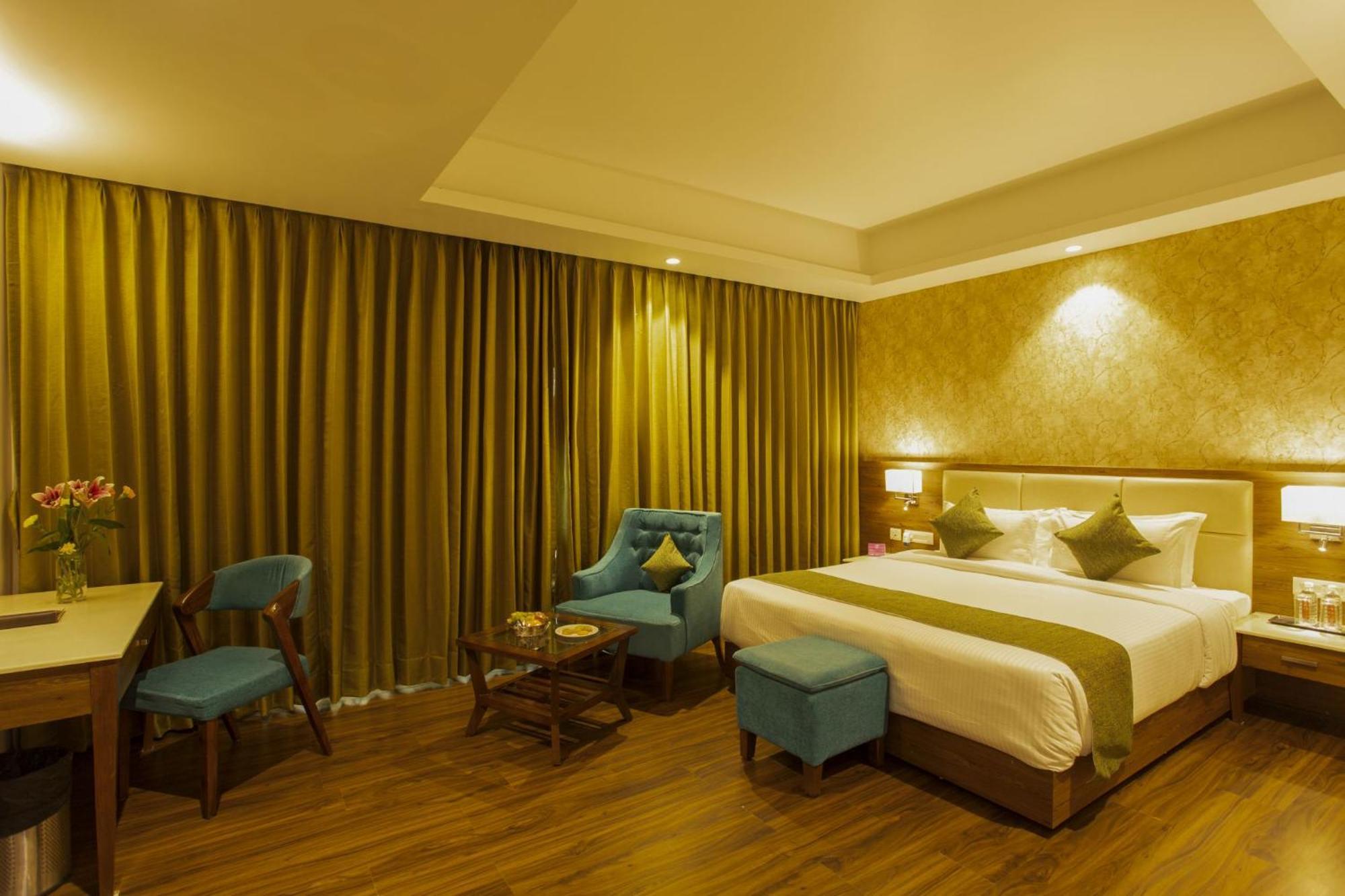 Sarovar Portico, Сомнатх Экстерьер фото