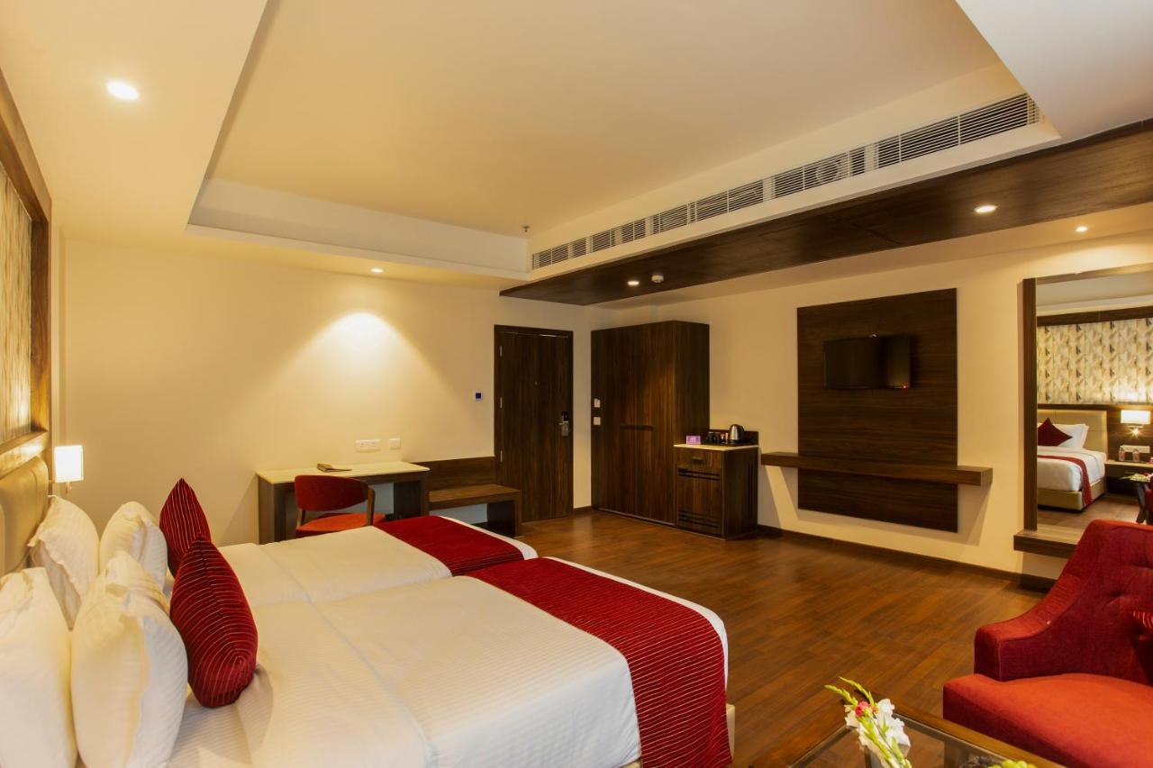 Sarovar Portico, Сомнатх Экстерьер фото