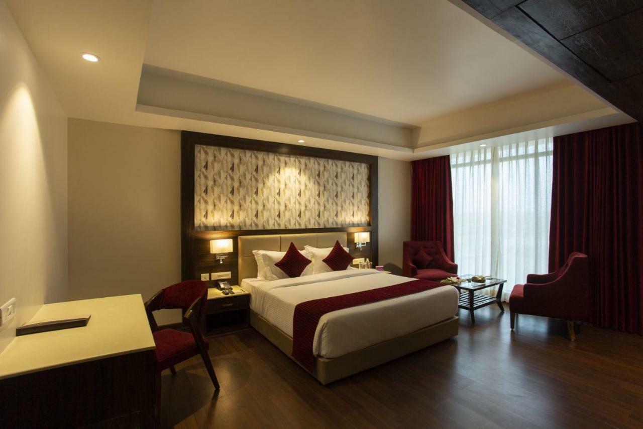 Sarovar Portico, Сомнатх Экстерьер фото