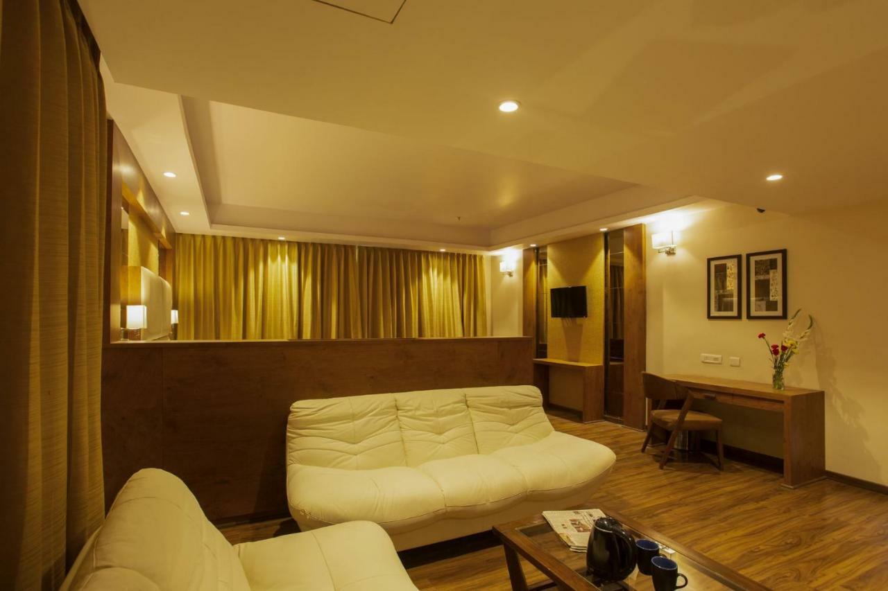 Sarovar Portico, Сомнатх Экстерьер фото