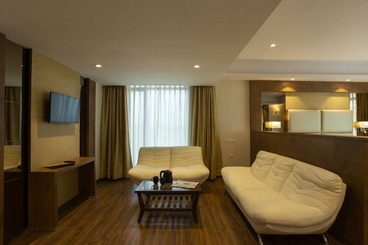 Sarovar Portico, Сомнатх Экстерьер фото